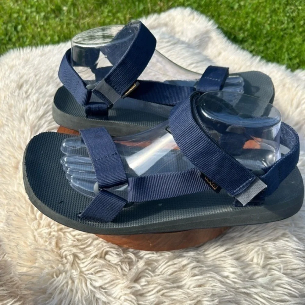 Original universal urban men’s Navy Blue sandals size 11